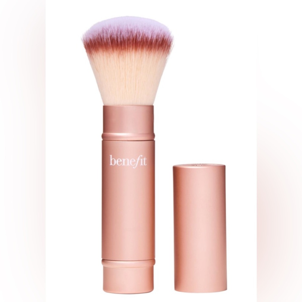 Benefit Cosmetics Multitasking Retractable Cheek Brush